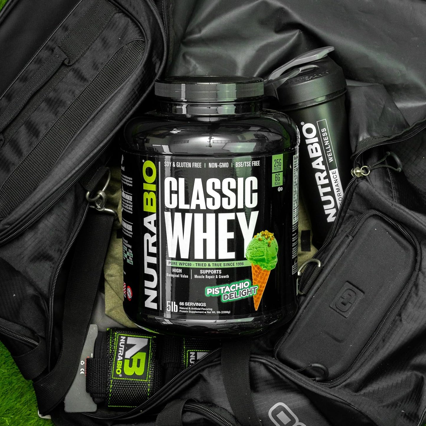 5lb NutraBio Classic Whey Protein Powder - Pistachio Delight Flavor - 25g Protein Per Serving - Full Amino Acid Profile - No Fillers or Preservatives