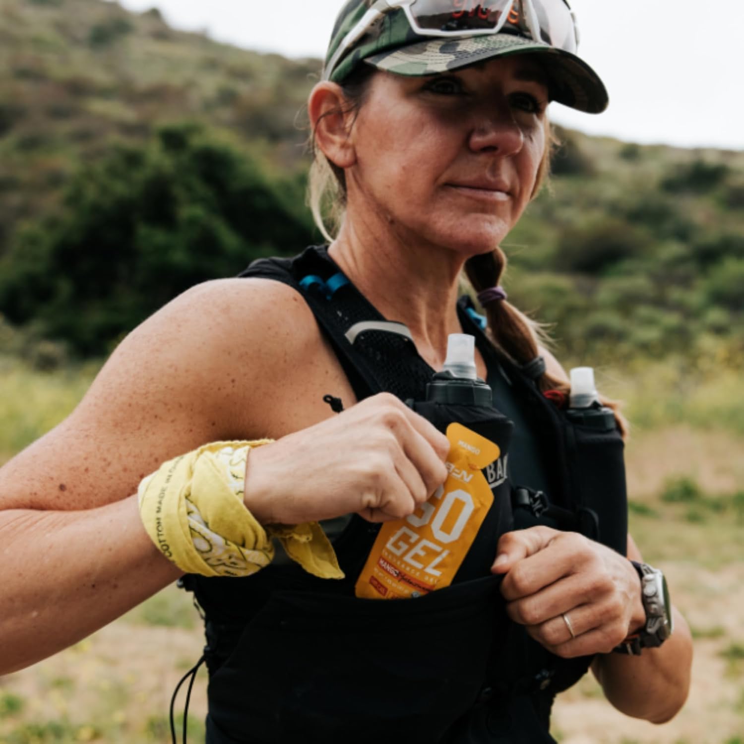 Bare Performance Nutrition BPN Go Gel Endurance Gel - 24g Carbs, 100 cals, Vegan & Gluten-Free, Mango Flavor - 10 Pack