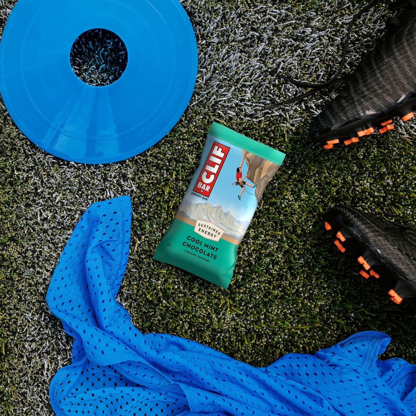 CLIF BAR Cool Mint Chocolate Caffeine Energy Bars with Organic Oats, Non-GMO Plant Based Protein (10 Pack)