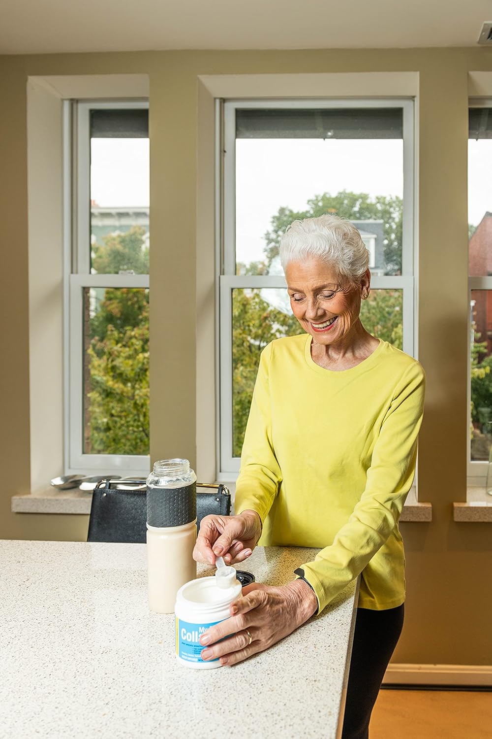 Daily Collagen Peptides Powder with Vitamin C for Joint Support - Ideal for Relieving Achy Knees, Sore Hands, and Knotted Shoulders