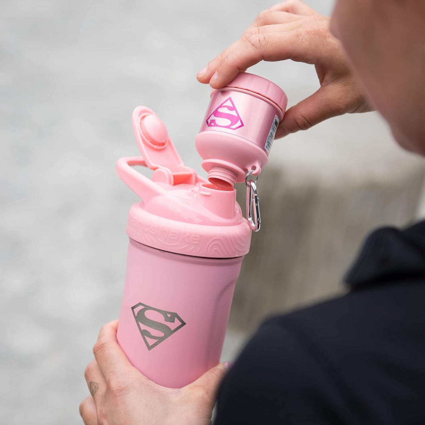 DC Comics Supergirl Smartshake Protein Powder Storage Container with Funnel - BPA Free Shaker Bottle for Women - 50g Capacity - Ideal for Whey Protein and Shakes