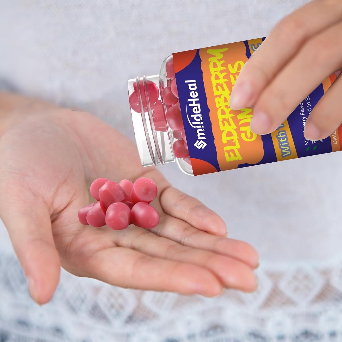 Elderberry Gummies with Vitamin C and Zinc for Immune Support - 300mg Elderberry Extract, Strawberry Flavor, Non-GMO, Gluten-Free, Vegan - 120 Gummies
