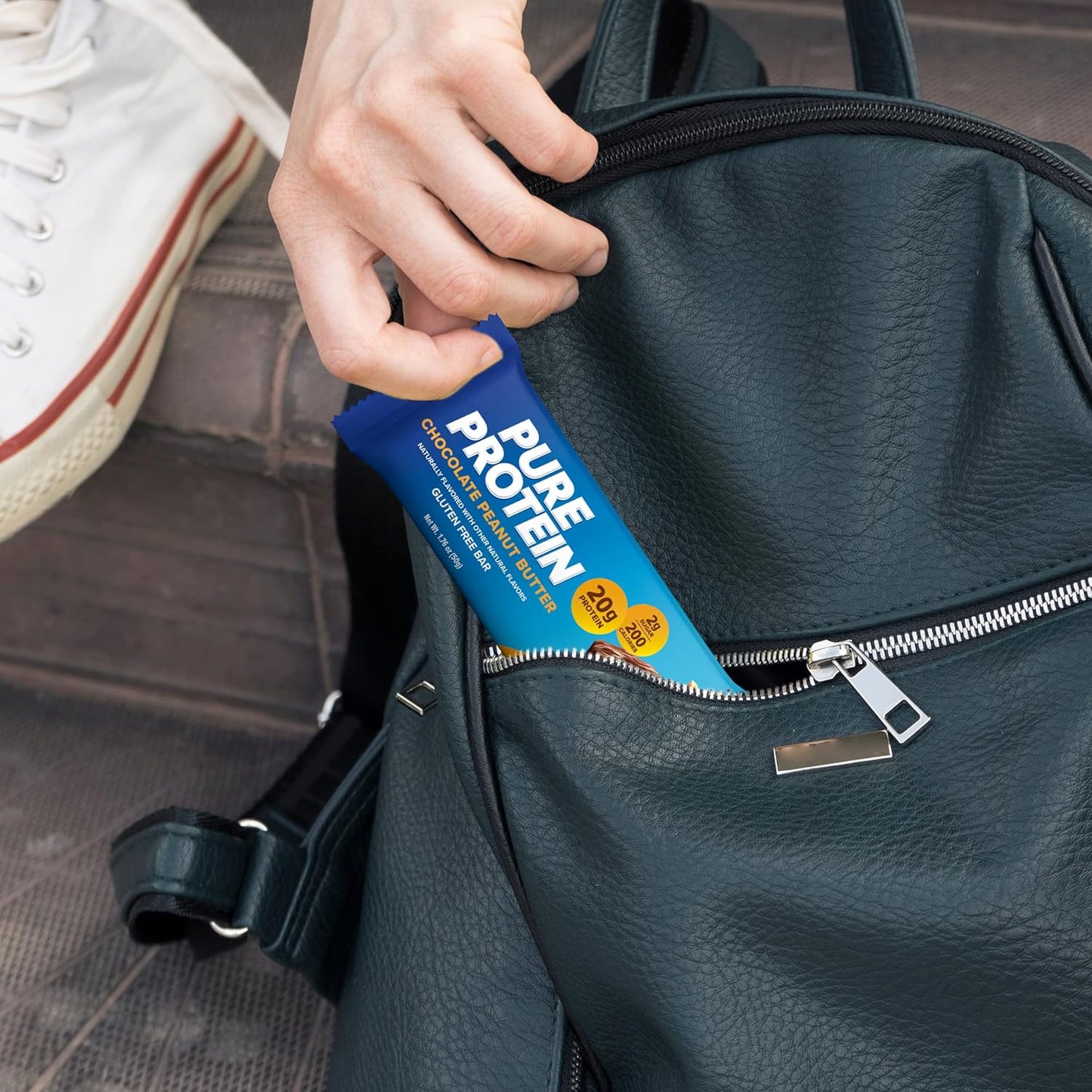 High Protein Chocolate Peanut Butter Pure Protein Bars, 1.76oz, 12 Count - Nutritious Snacks for Energy, Low Sugar, Gluten Free