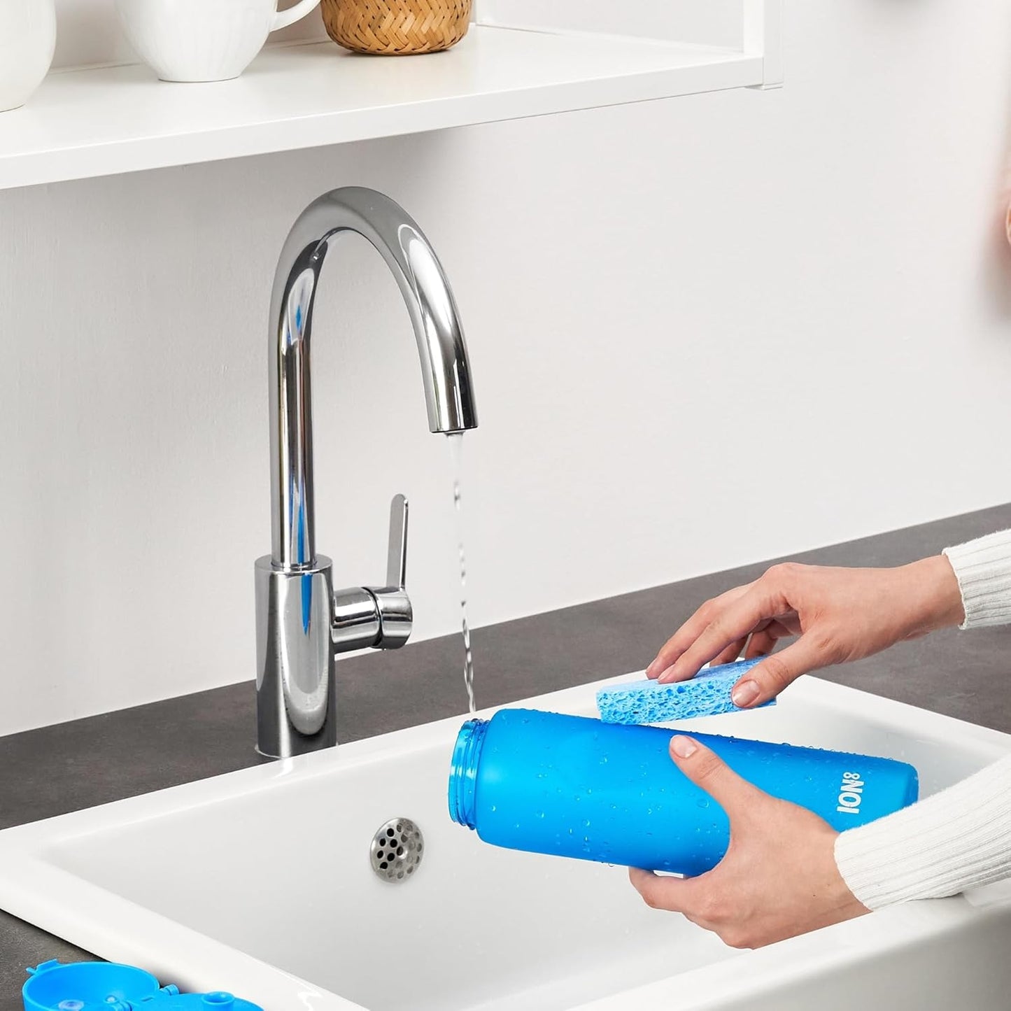 Ion8 1L Water Bottle: Leak Proof, Flip Lid, Carry Handle, Rapid Flow, BPA Free, Dishwasher Safe, Soft Grip - Sports & Gym Friendly, Eco-Friendly Recyclon