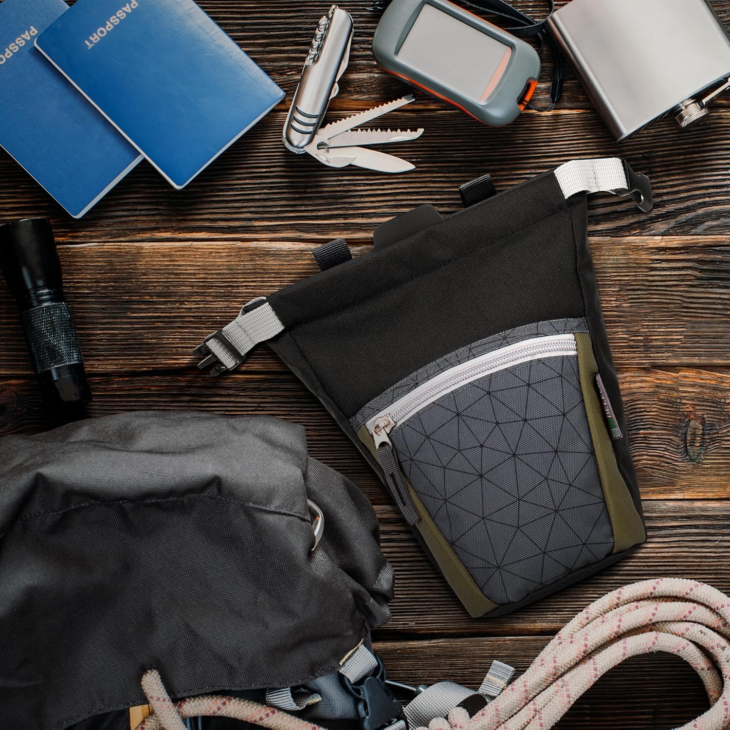 Large Chalk Bag for Rock Climbing with Liquid Chalk, Carabiner, Magnetic Closure, Zipper Pocket, Brush Holders - BELEON