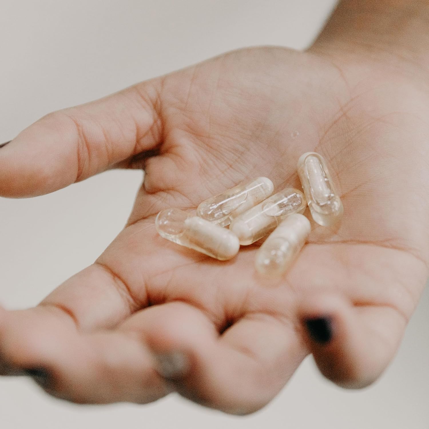 Nouri Weight Health Probiotic for Men and Women | Supports Weight Management, Metabolism, and Digestion | Vegan Omega 3-6-9 Blend | 30-Day Supply