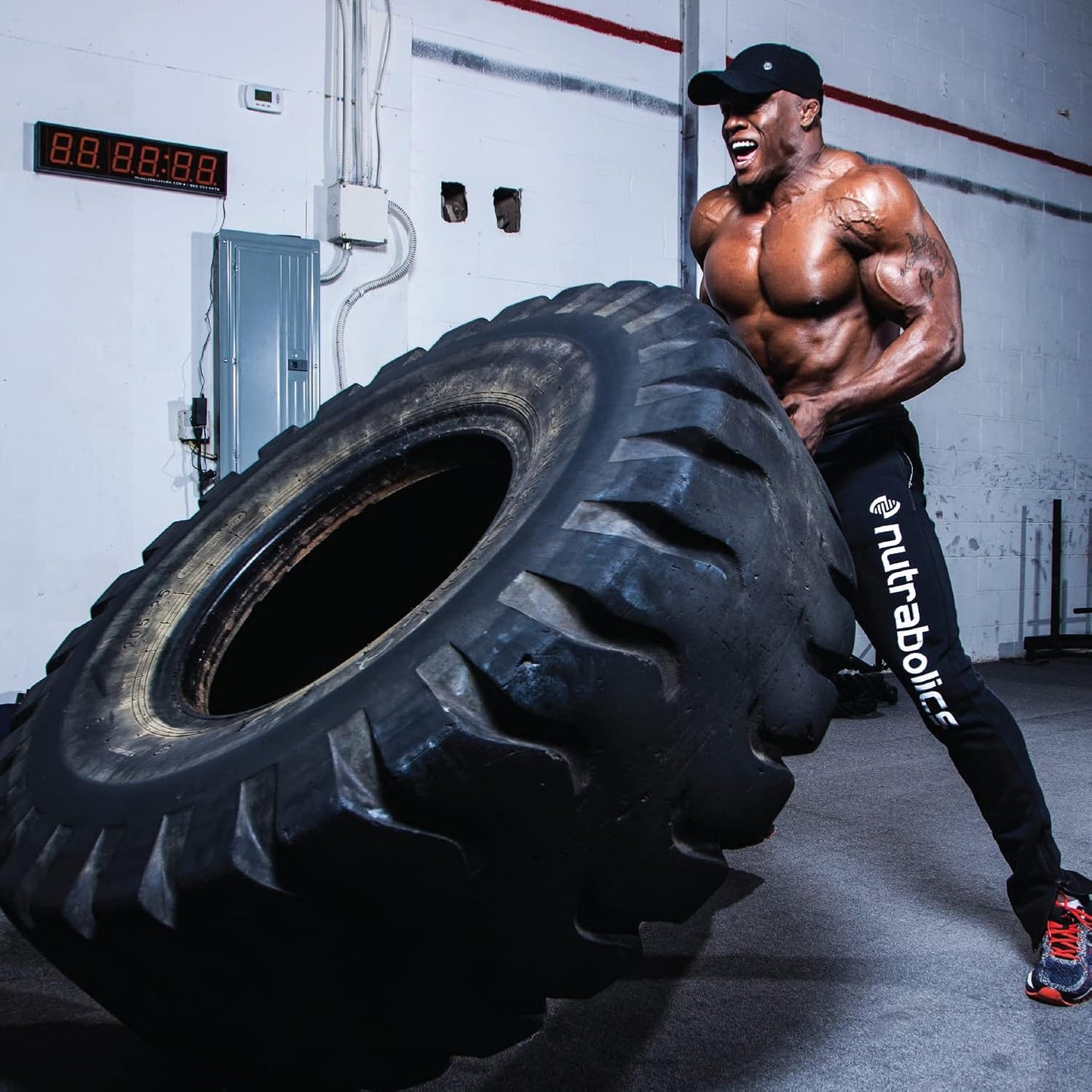 Nutrabolics Mass Fusion Extreme Chocolate Protein Powder 12 lb - 29 Servings