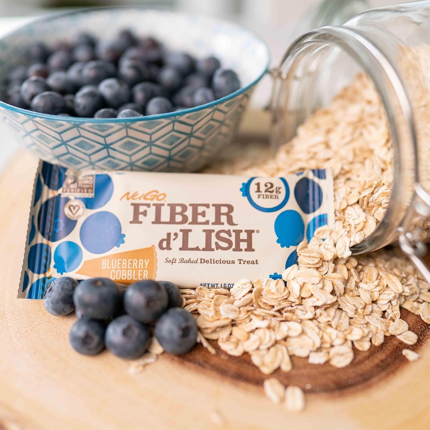 Nutritious NuGo Fiber d'Lish Blueberry Cobbler Bars - 12g Fiber, Vegan, Low Calorie Snack - Pack of 16, 1.6 oz Bars
