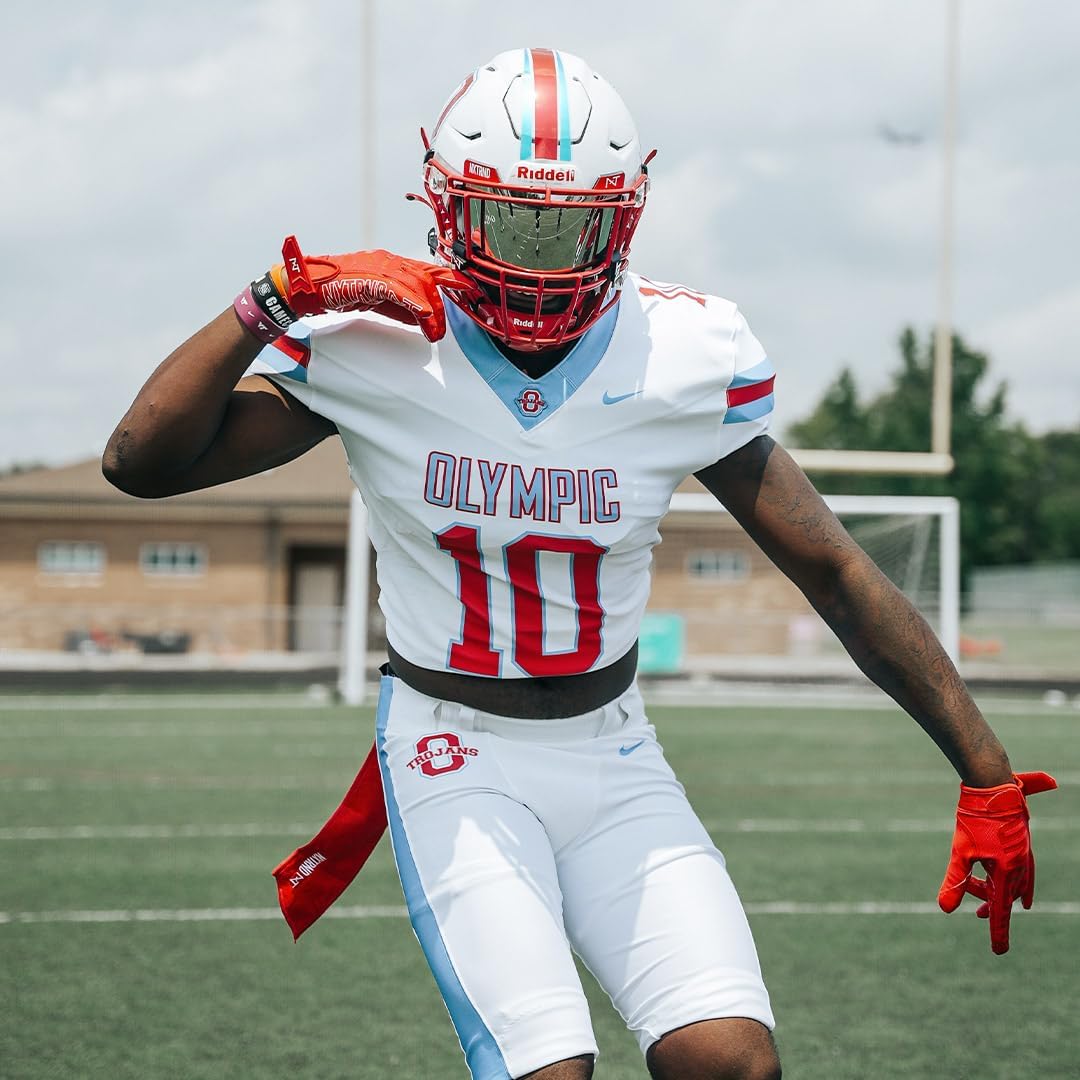 Nxtrnd Streamer Football Towel - Thin Sports Towel for Drying Hands & Accessories - Red