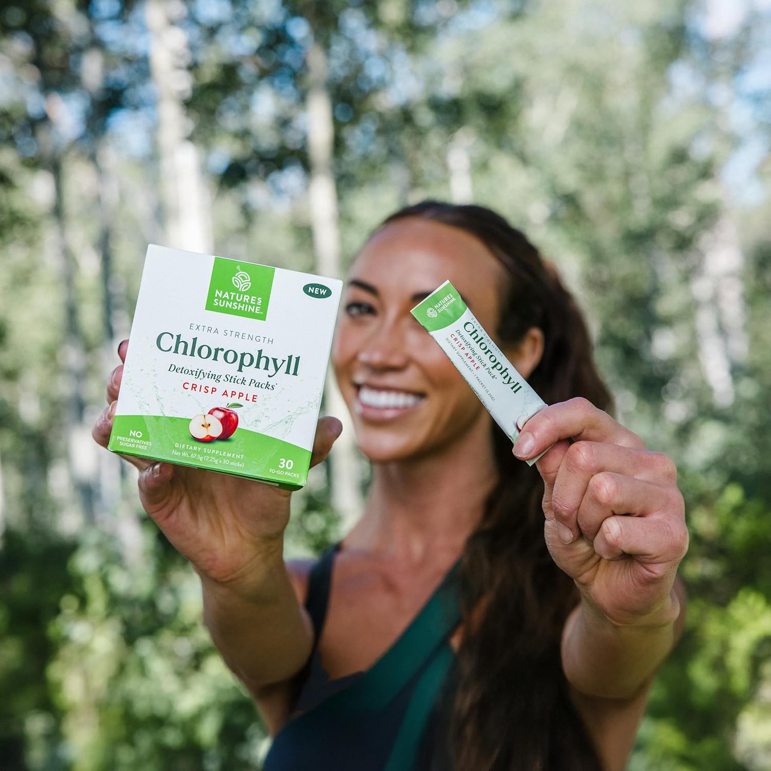 Organic Chlorophyll Stick Packs: Enhance Detox & Gut Health - Crisp Apple Flavor