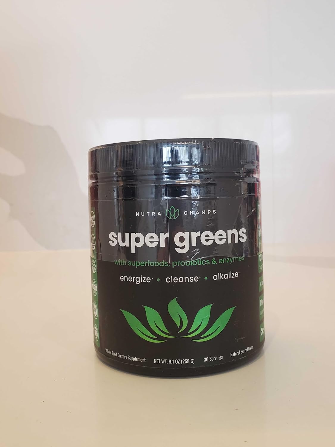 Organic Super Greens Powder with Wheat Grass, Spirulina, and Chlorella | Antioxidant, Digestive Enzyme & Probiotic Blends | Berry Flavored Superfood Supplement (9.0 Oz)