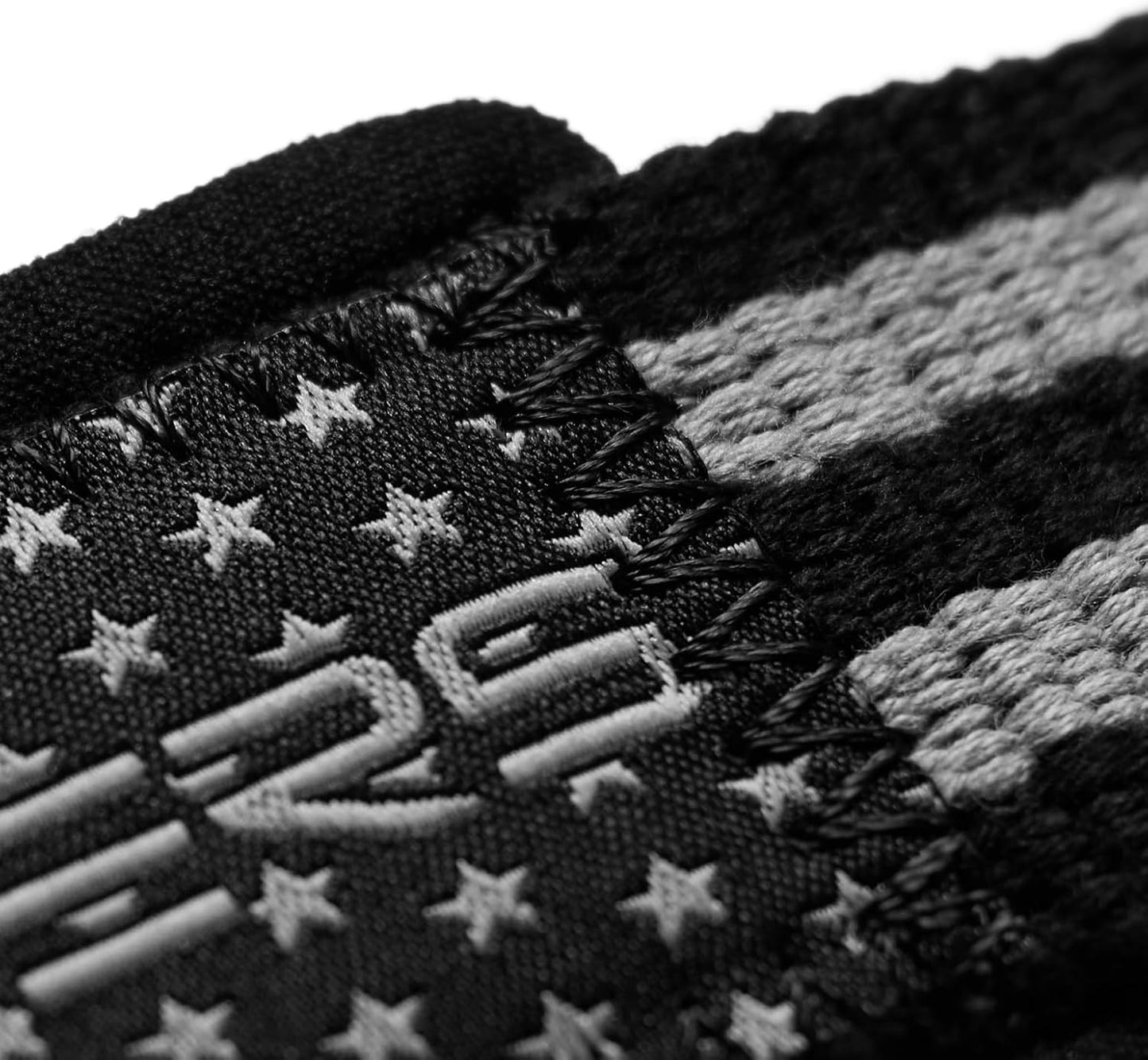 Padded Neoprene Lifting Wrist Straps for Weightlifting, Bodybuilding, Powerlifting, and Deadlifts - 18 inch Cotton - Gymreapers