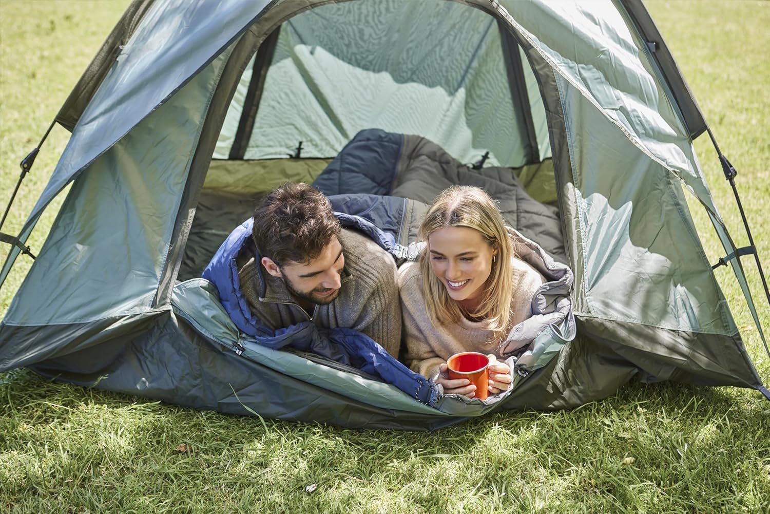 Queen Size ZIPPIES 3M Thinsulate Puffy Camping Blanket - Waterproof Sleeping Bag for Hammock - Warm Insulated Quilt with Zipper - Cozy Outdoor Gift for Men and Women