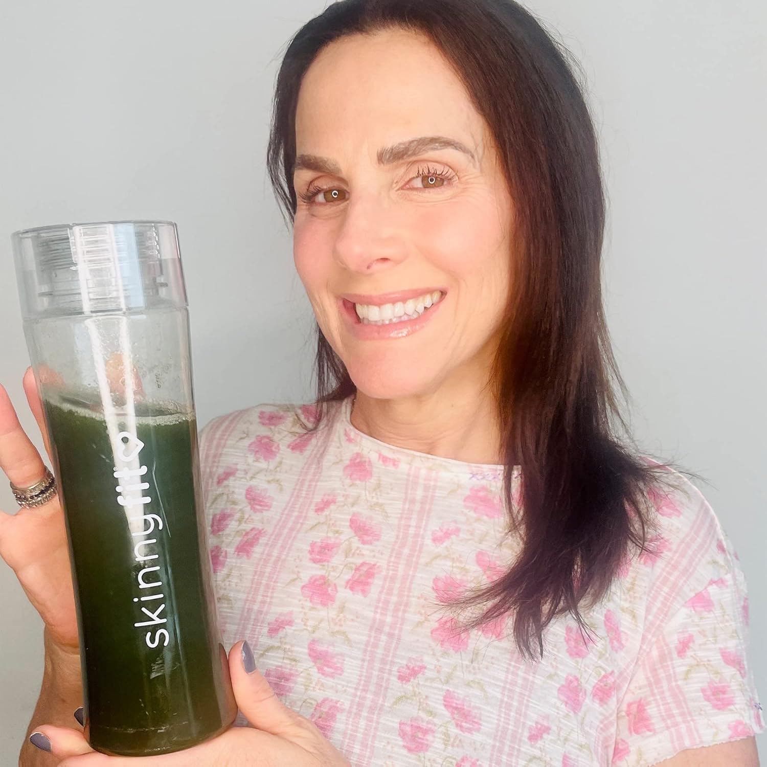 SkinnyFit Mango Splash Skinny Greens Powder - Natural Energy & Focus, Reduce Bloating, Spirulina, Chlorella - 30 Servings