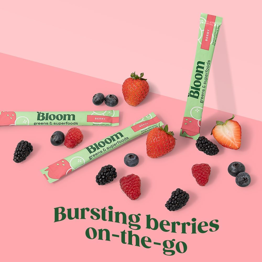 Superfood Greens Powder Stick Packs with Digestive Enzymes, Probiotics, and Prebiotics for Women - Gut Health and Bloating Relief, Chlorella and Green Juice Mix - 15 Servings, Berry Flavor