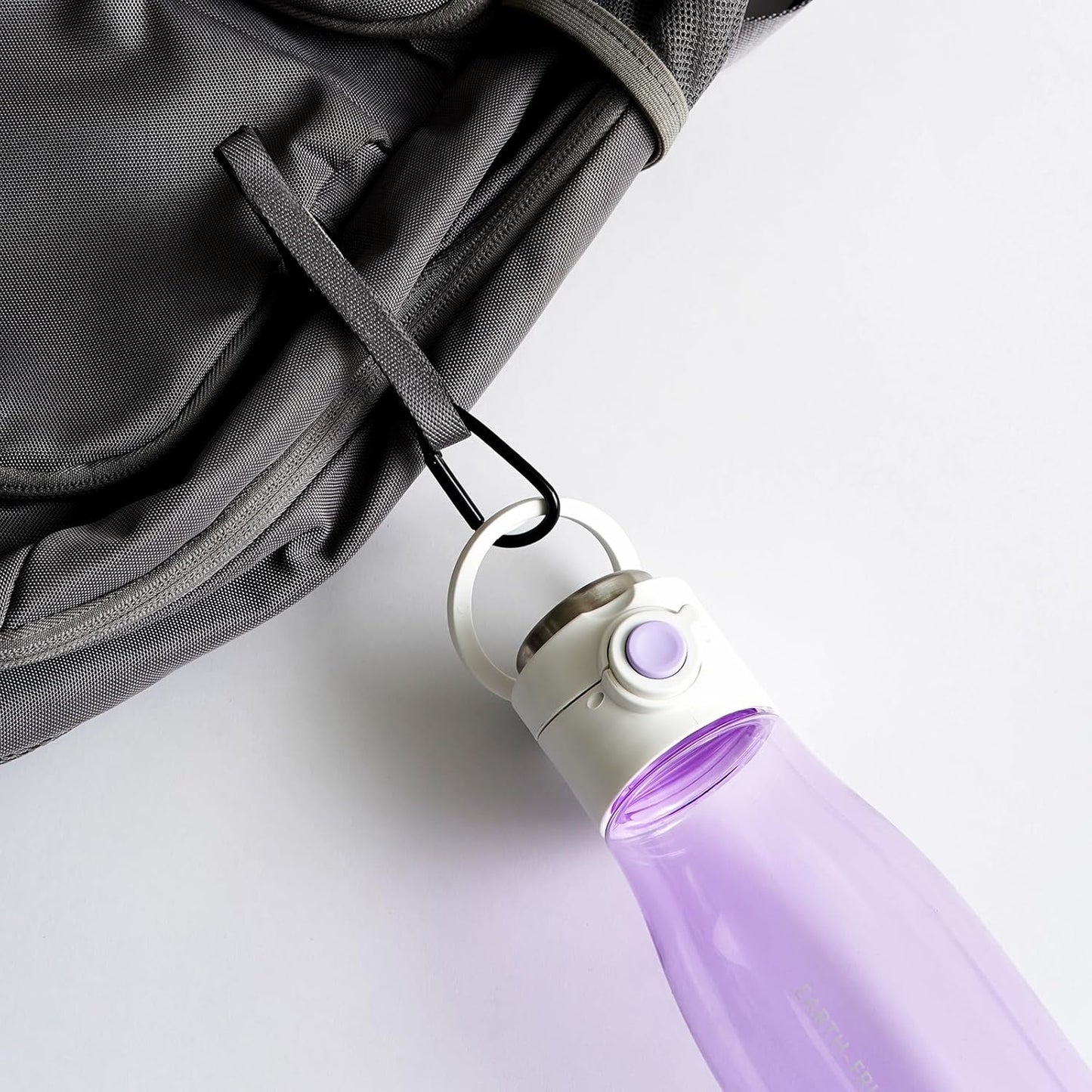 TSURUYA 24oz Tritan Water Bottle with Safety Lock Lid for Travel, Gym - BPA Free, Leakproof, Portable Handle - Clear Plastic Sports Bottle