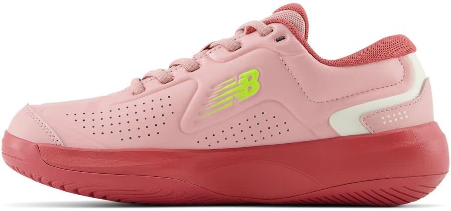 Women's New Balance 696 V5 Hard Court Tennis Shoe for Enhanced Performance