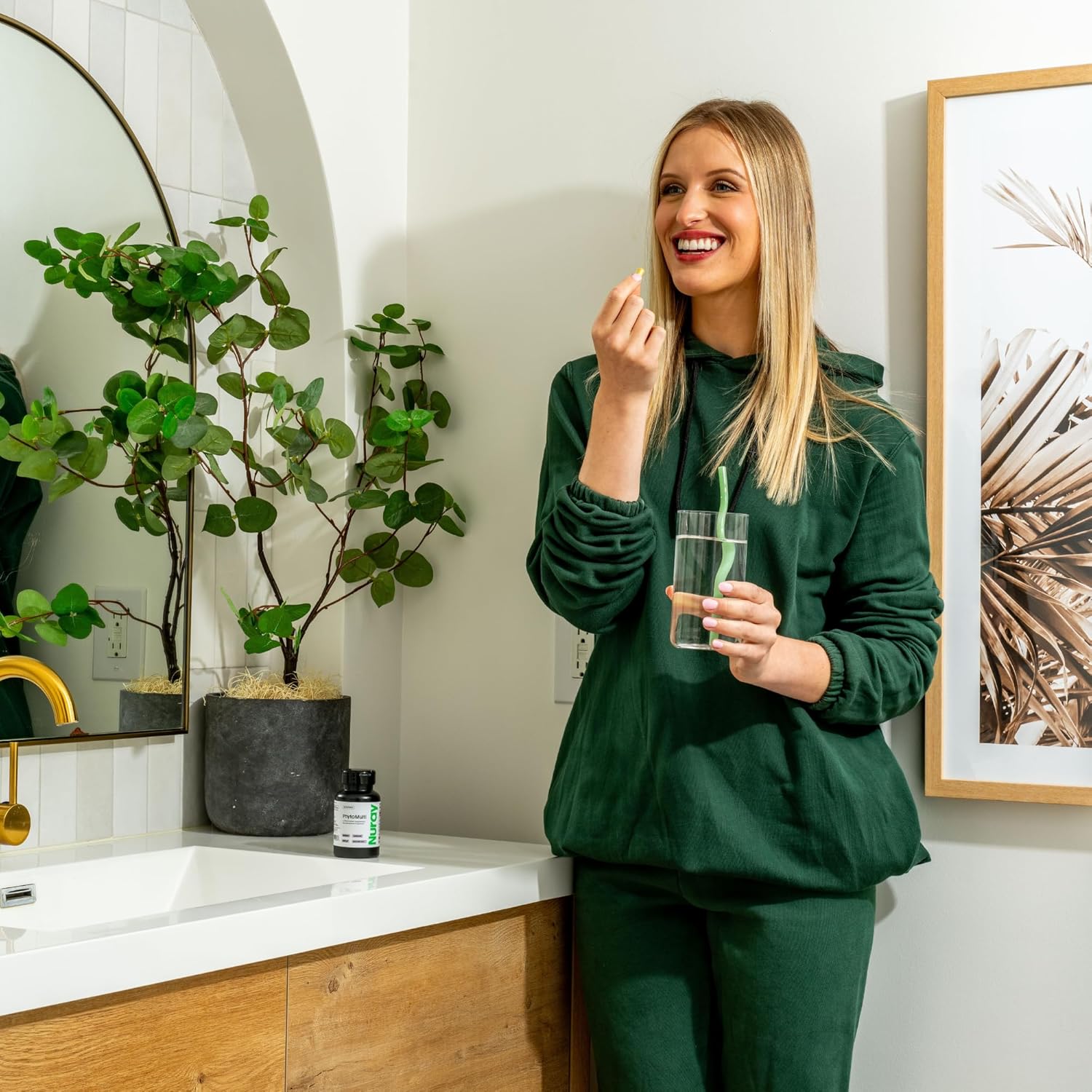 30 Vegetarian Capsules of Nuray PhytoActive Supplement with Broccoli Sprout Powder, Herbal Extracts for Immune Support, Metabolism, and Detox - Gluten-Free GN-PhytoActive