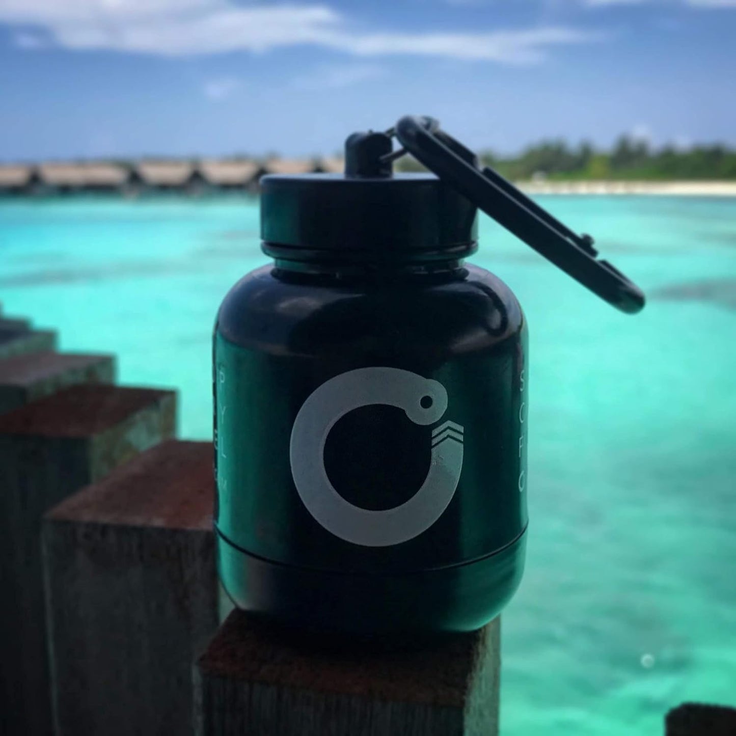 5-Pack ONMYWHEY Portable Protein and Supplement Powder Funnel Key-Chain - Convenient On-the-Go Solution