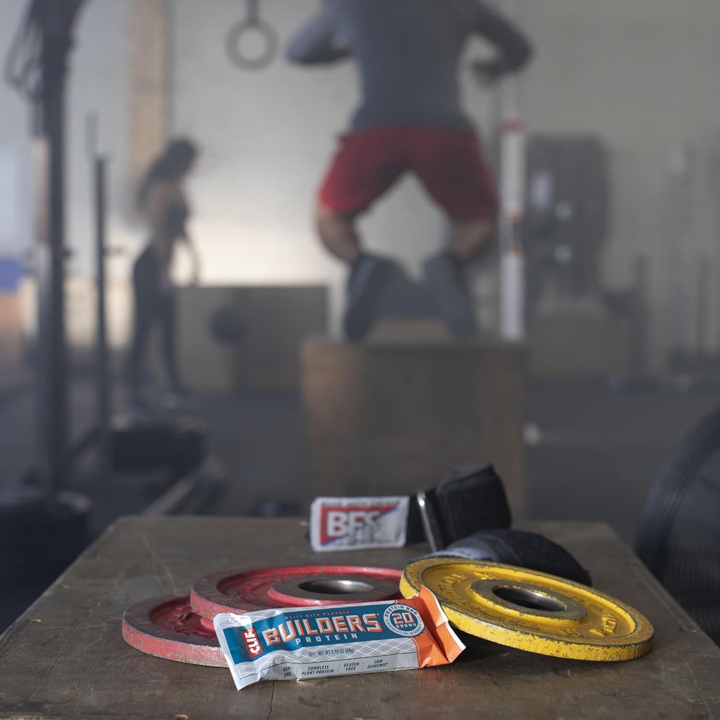 6 Pack of CLIF Builders Chocolate Peanut Butter Plant Based Protein Bars - Gluten Free, Non-GMO, Low Glycemic - 20g Protein - 2.4 oz Bars