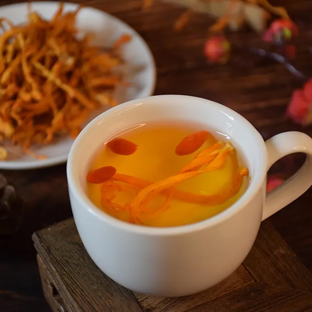 6oz QIANPINHUI Cordyceps Flower Whole Dried Mushroom - Boosts Energy, Reduces Fatigue for Cooking/Tea