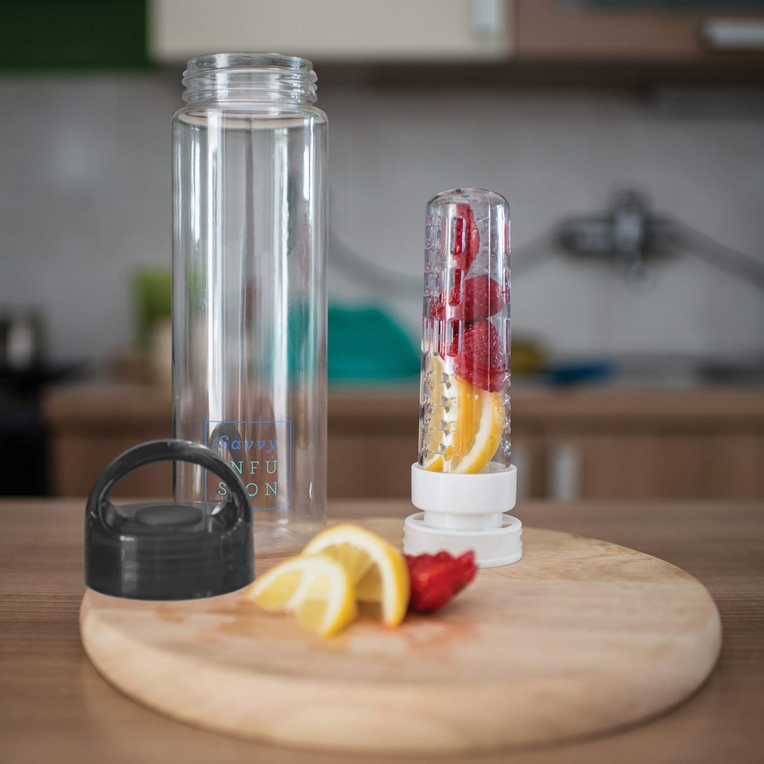 BPA-Free Insulated Fruit Infuser Water Bottle for Women - Reusable Gym Accessory for Sports and Outdoors