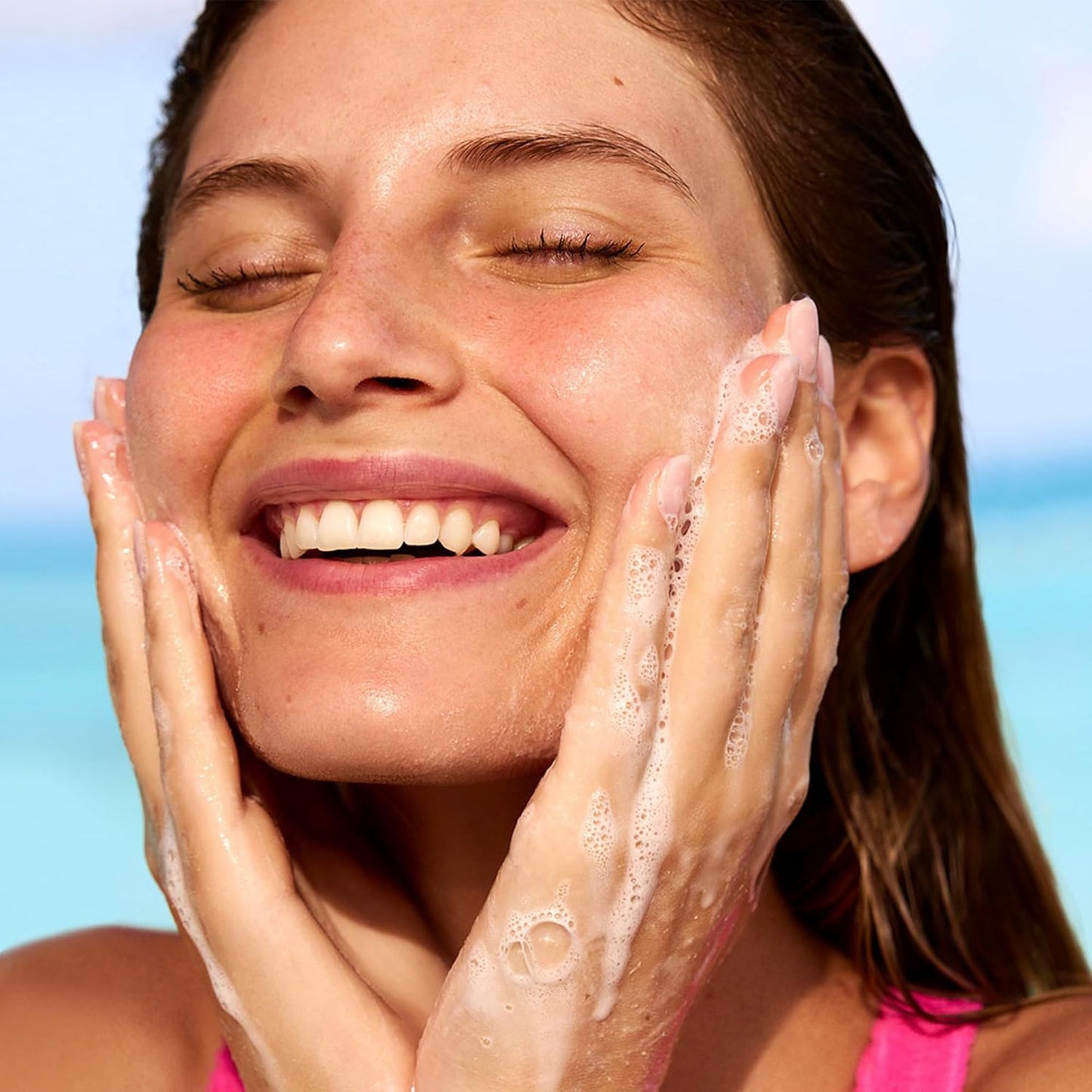 Coco & Eve Fruit Enzyme Cleanser - Gentle Water-Based Cleanser for Radiant Skin. Refines Pores, Exfoliates, and Hydrates with BHA, Prebiotic, Papaya Enzyme & Vitamin E (4.06 fl oz)