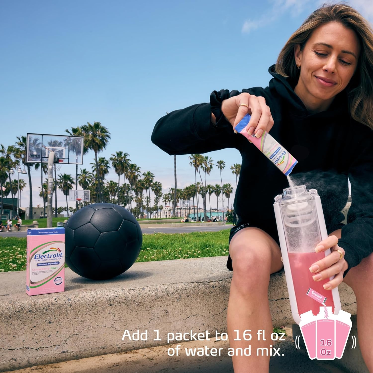 Electrolit Strawberry Kiwi Electrolyte Powder Packets - 8 Pack, Hydration for Dehydration, Rehydration, Post Workout - Gluten Free Drink Mix