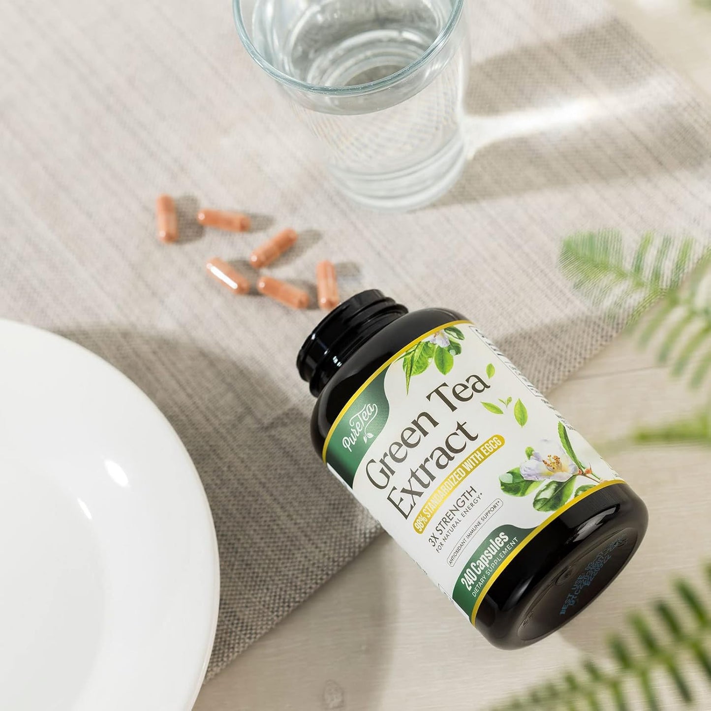 High Potency Green Tea Extract Pills with EGCG for Heart Health - Antioxidant Rich - 98% Polyphenols - 3X Absorption - Natural Energy - 240 Capsules - BoostGo Australia