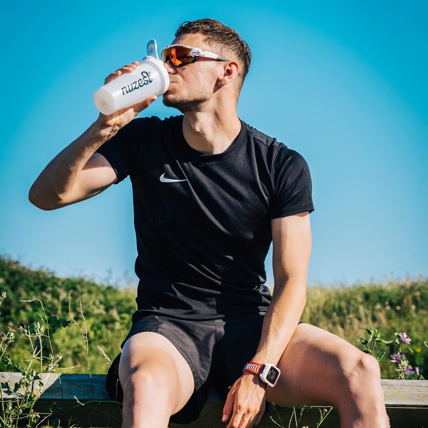 Nuzest Wild Strawberry Pea Protein Powder - Premium Vegan Plant Based Protein Shake, Dairy/Gluten/GMO Free, 20 Servings - 1.1 lb