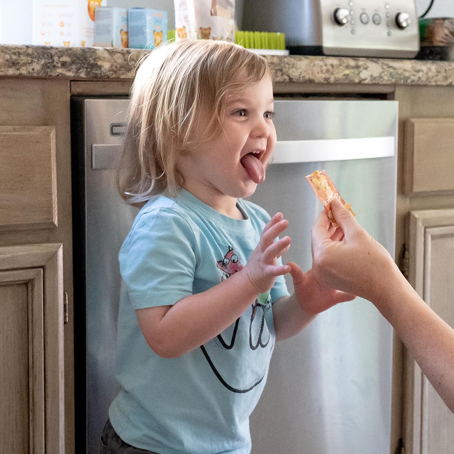 Omega-3 Fish Oil Family Bundle: Citrus Burst & Tropical Orange (60 Packets) - 2400mg/650mg Omega-3 + Vitamin D, 3X Absorption, No Fishy Aftertaste