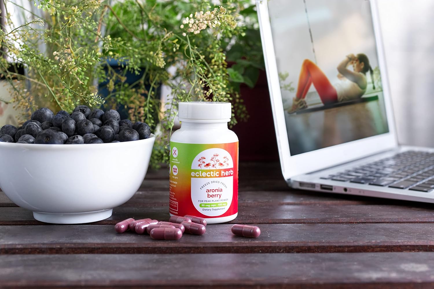 Organic Aronia Berry Capsules - Supports Heart, Immune System, Digestive & Urinary Tract - 90 CT (450 mg)