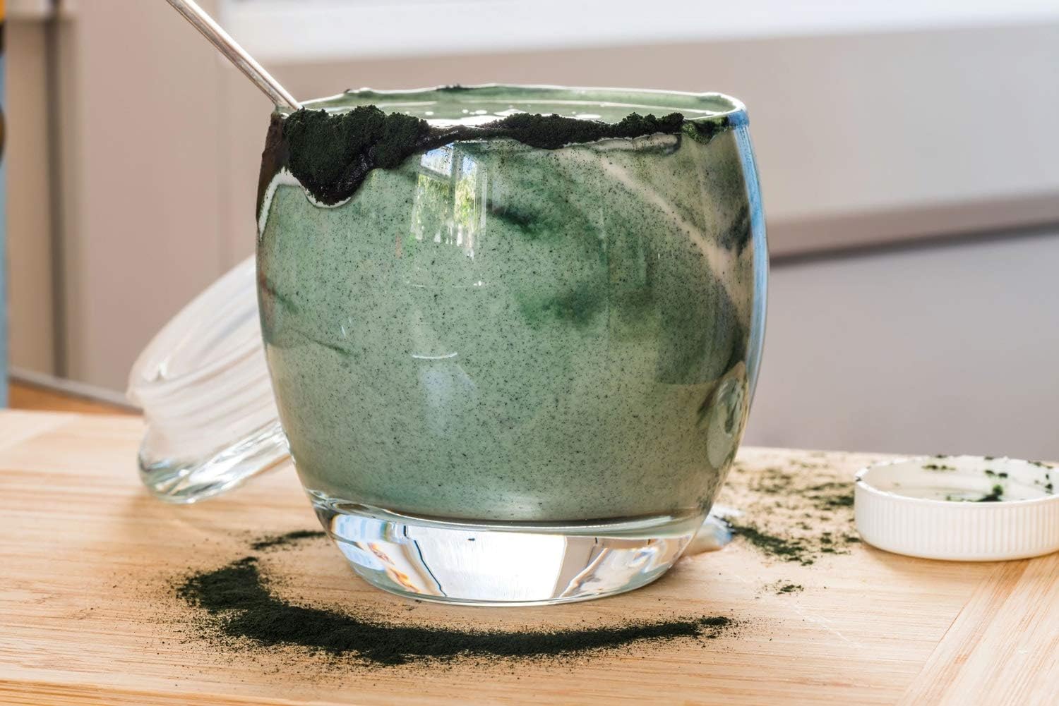 Organic Chlorella Powder 4oz - Non-GMO Raw Green Algae Superfood - Vegan Protein Rich in Vitamins & Minerals - Great for Drinks - Broken Cell Wall - Kosher