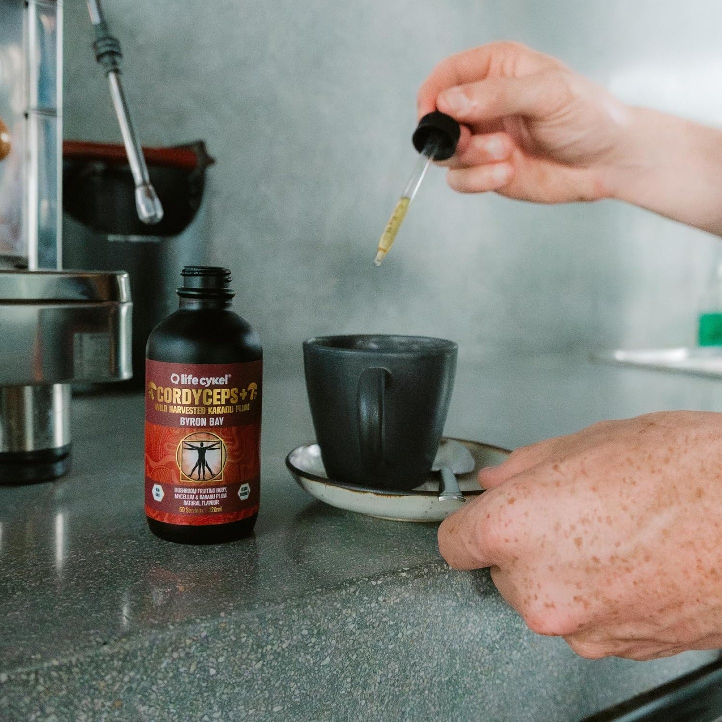 Organic Cordyceps Mushroom Extract with Kakadu Plum for Natural Energy and Stamina - Mycelium Antioxidants and Vitamin C - Non-GMO, Made in USA - 2 Fl oz