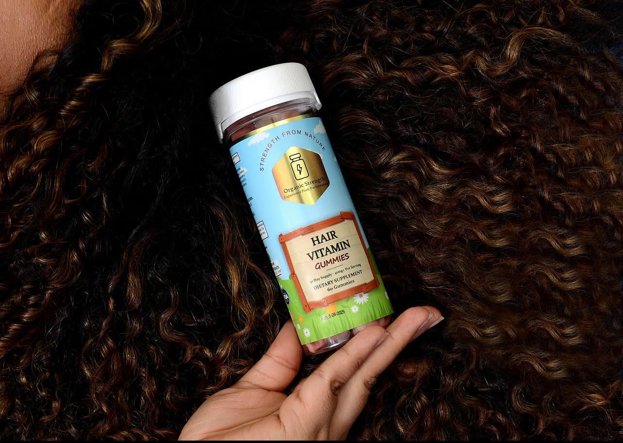 Organic Hair Vitamin Gummies with 5000 mg Biotin, VIT A 630 mcg, Folate 400+ mcg (60 Count)