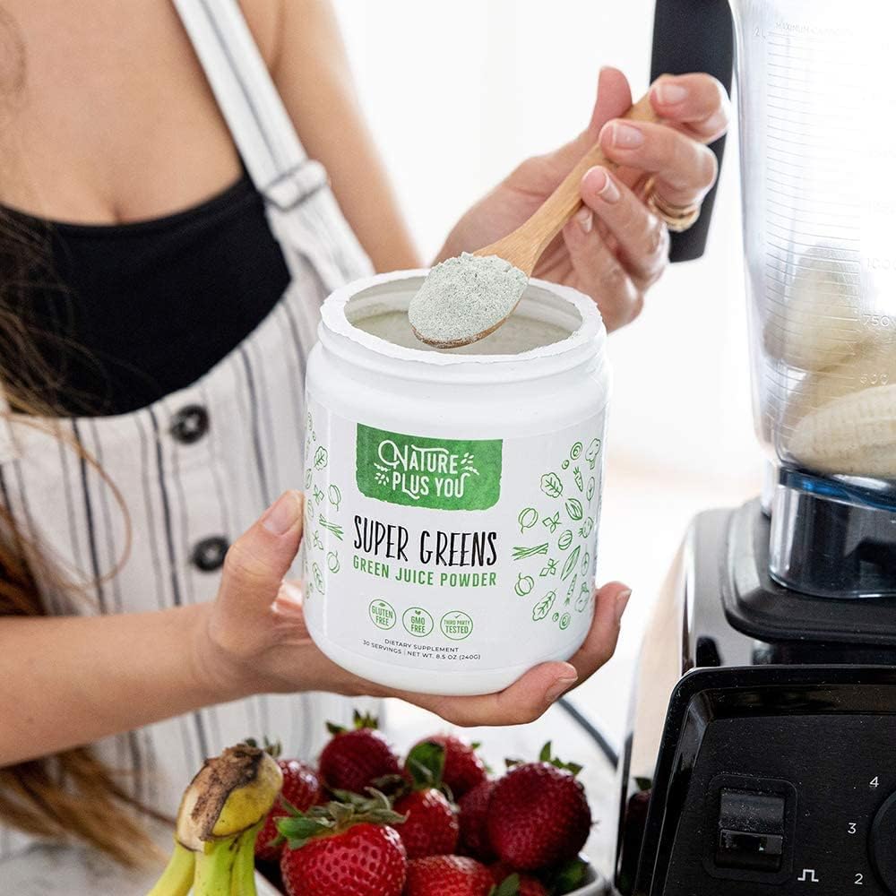 Organic Super Greens Powder Blend with Spirulina, Alfalfa, Probiotics, Fiber, Digestive Enzymes - Non-GMO, No Artificial Sweeteners - 30 Servings
