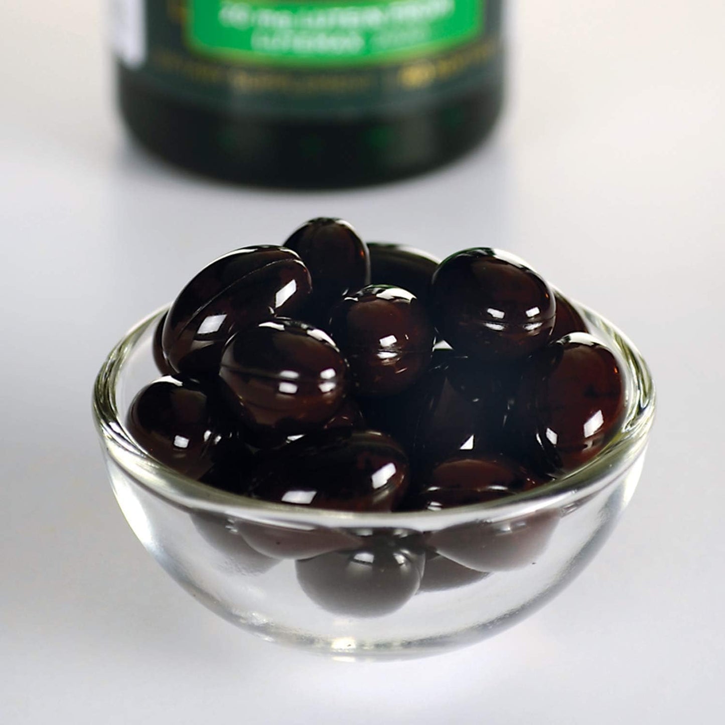 Vision Defense Antioxidant Supplement with Lutein, Zeaxanthin, Astaxanthin, Broccoli, and Bilberry Extract - 60 Softgels