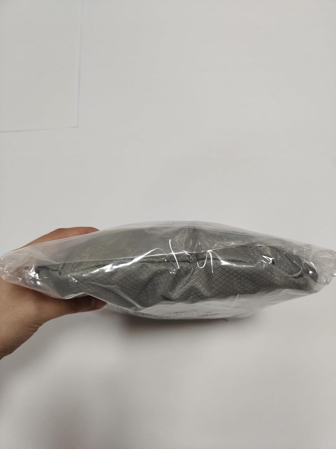 ZOMAKE 30L Packable Backpack - Lightweight Water Resistant Folding Daypack for Travel - Silver Grey