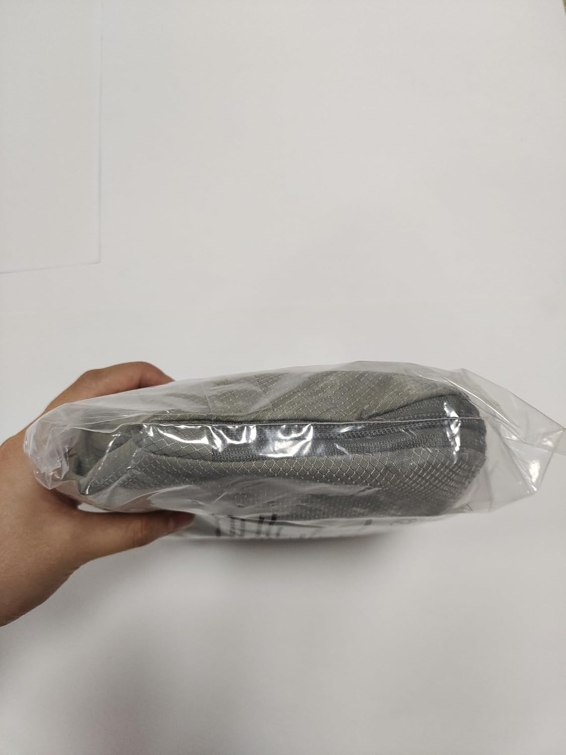 ZOMAKE 30L Packable Backpack - Lightweight Water Resistant Folding Daypack for Travel - Silver Grey